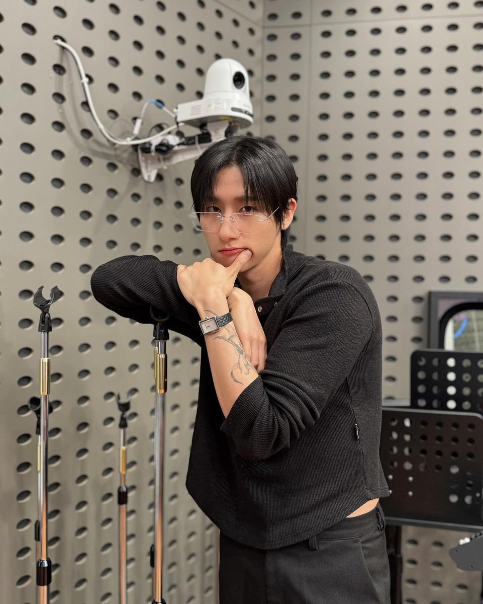 IM_NaverDaum's tweet photo. Monkira IG 📸

@IMxSMEK
#IM #아이엠 💜🌹 https://t.co/SdVKbtBZig