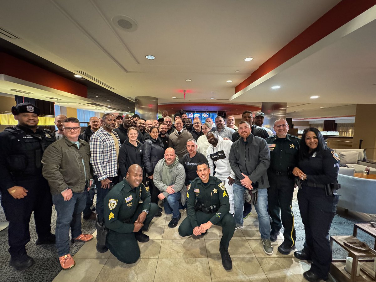 Rep. Brian Mast tweet media