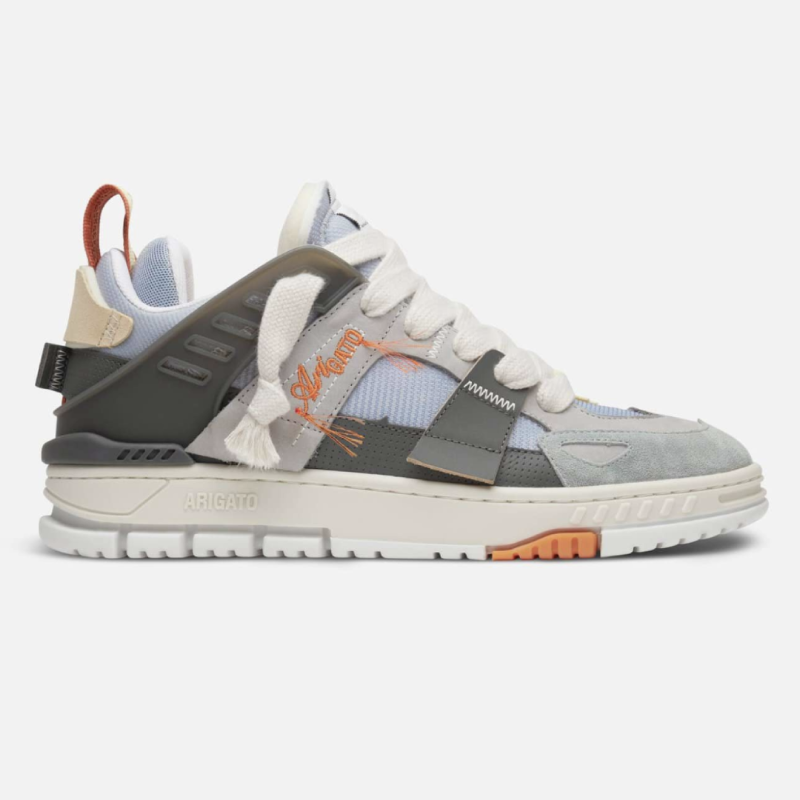 Axelarigato's tweet photo. Ein Must-have für Schuhliebhaber. Der Area Lo Fluffy Sneaker wartet auf dich.