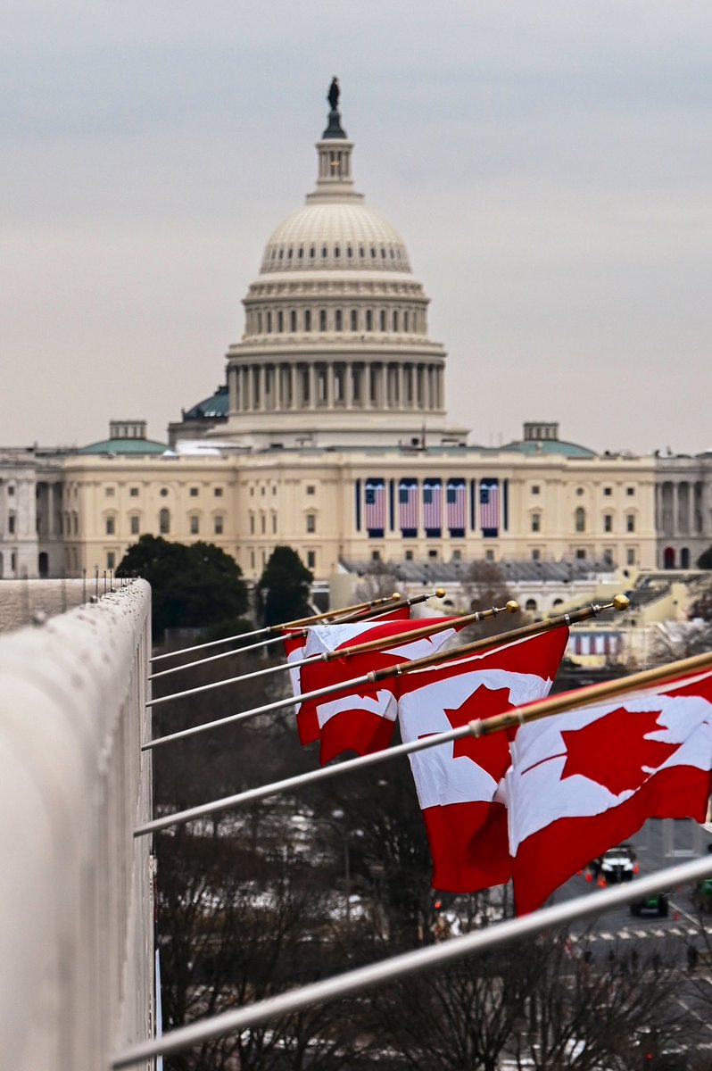 C'est à la fois un honneur et une profonde responsabilité de représenter le Canada en ce moment important. Il n'existe pas de relation au monde comparable à celle qui existe entre le Canada et les États-Unis, où nous avons l'immense chance d'être voisins.