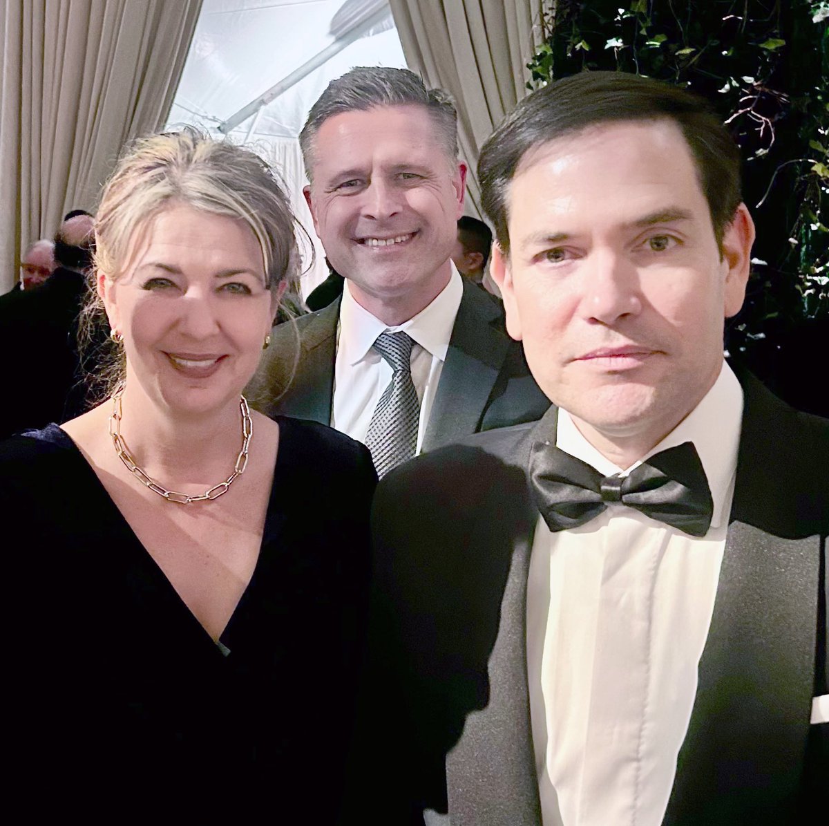 ABDanielleSmith's tweet photo. It was a pleasure speaking with Florida Senator Marco Rubio @marcorubio, nominee for U.S. Secretary of State, and Peter Hegseth @PeteHegseth, nominee for U.S. Secretary of Defense. 

Wishing them both success at their upcoming confirmation hearings.

In my view, Canada must meet its 2% NATO commitment and deploy Canadian energy to support U.S. and Canadian defense and diplomatic priorities.