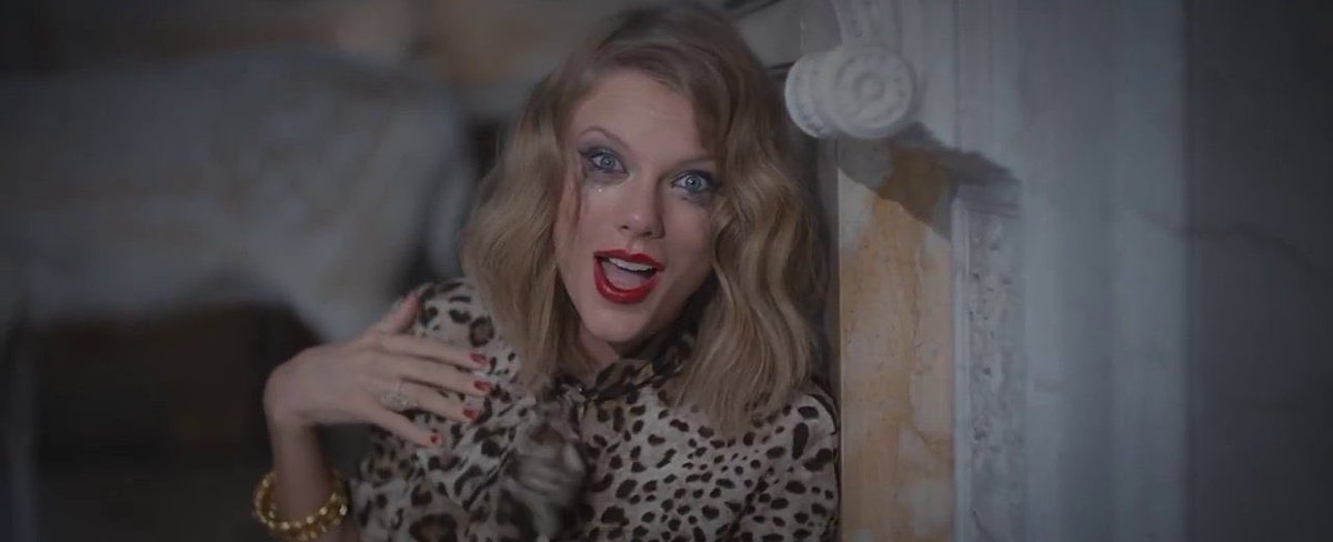taylorswiftbr's tweet photo. A música “Blank Space” ultrapassou 2 BILHÕES de streams no Spotify! 

É a segunda canção de Taylor a conquistar o feito na plataforma. https://t.co/6puDmRTk6R
