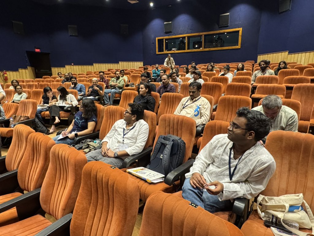 FTIIOfficial's tweet photo. Shri. Amlan Chakraborty took the participants on a fascinating journey, explaining the nuances of film editing in the second session of the Winter Film Appreciation Course
#WFAC #FTII #NFAI #NFDC https://t.co/HLCEQ3YdBU