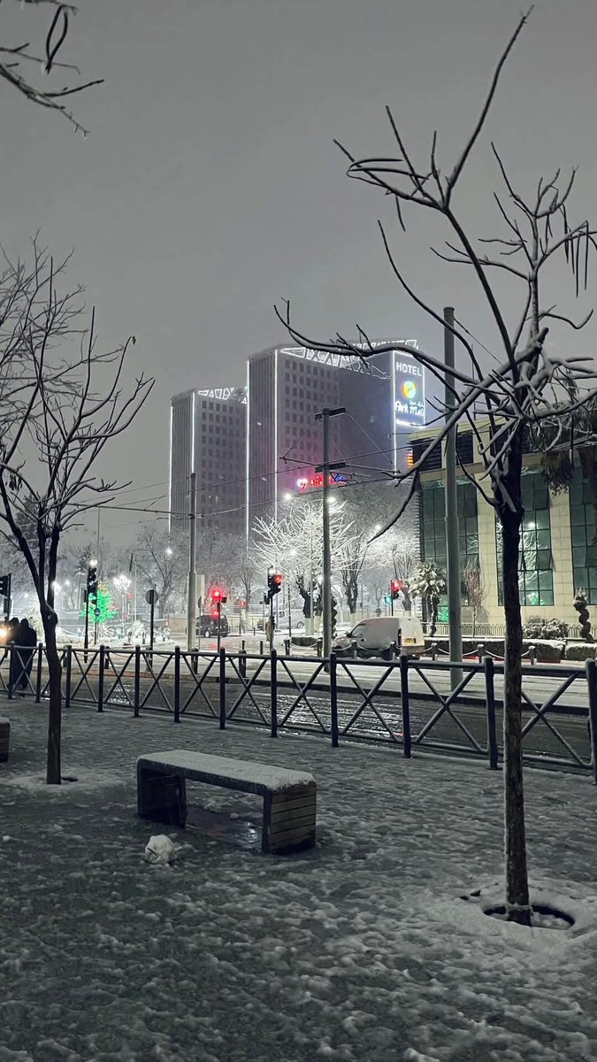 AllouniAgency's tweet photo. Setif Algeria 🇩🇿 
#Algerie #Setif #snow #PhotographyIsArt https://t.co/rbGSkPZ2yS