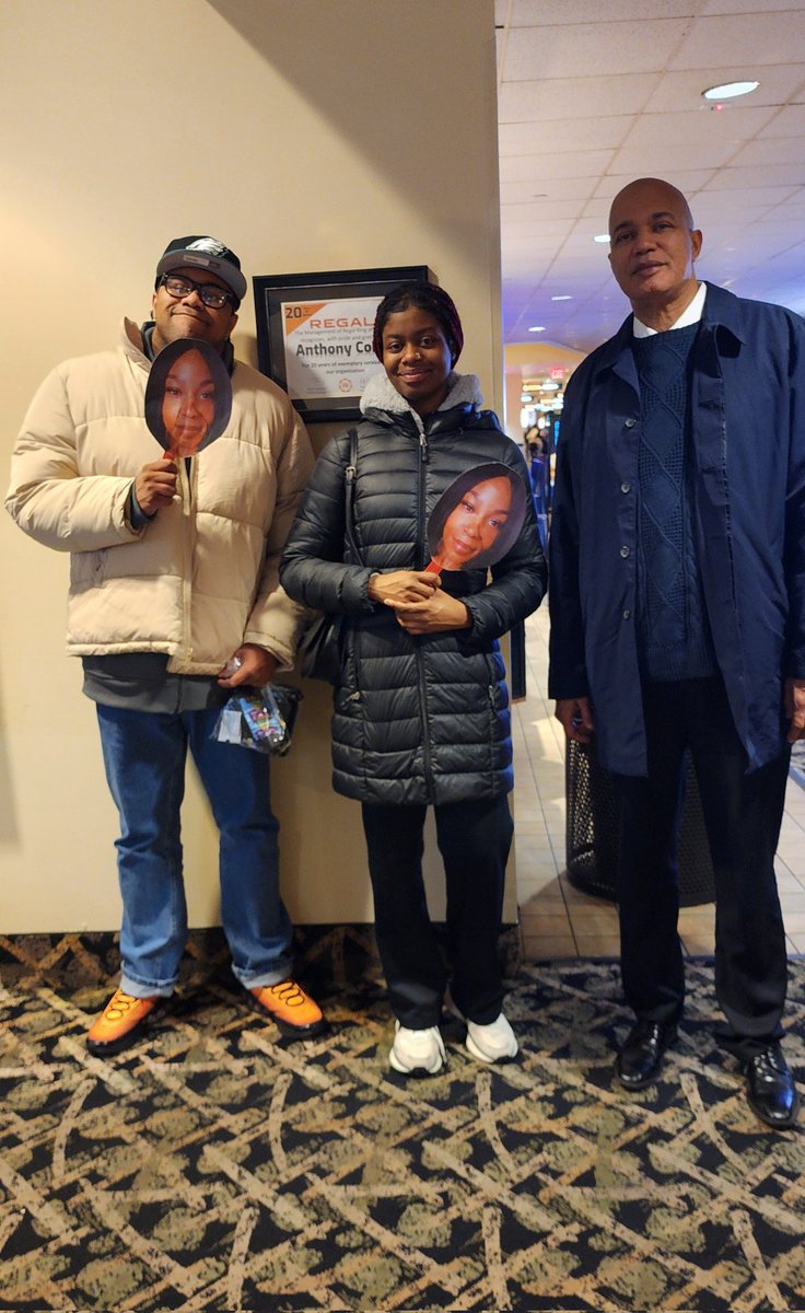 DivineIsNicePro's tweet photo. At the Dear Momma movie premiere Saturday night. It's definitely a good movie! It taps into relevant topics that some people are going through in this present day and time. Choices were made and consequences were displayed. https://t.co/6AjZabgwZ2