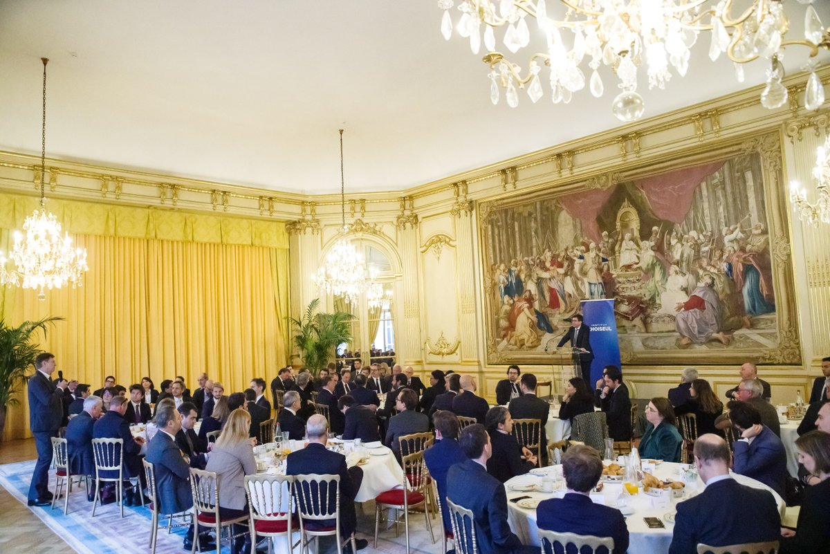 #ClubChoiseul | Souveraineté et sécurité maritime, une priorité stratégique 🌊

Retour sur les moments forts de notre dernier Club Choiseul, qui a accueilli Pierre Éric Pommellet, PDG de <a href="/navalgroup/">Naval Group</a> et Président du <a href="/Gican_InduNav/">GICAN</a> !

#IndustrieNavale #Souveraineté #Défense
