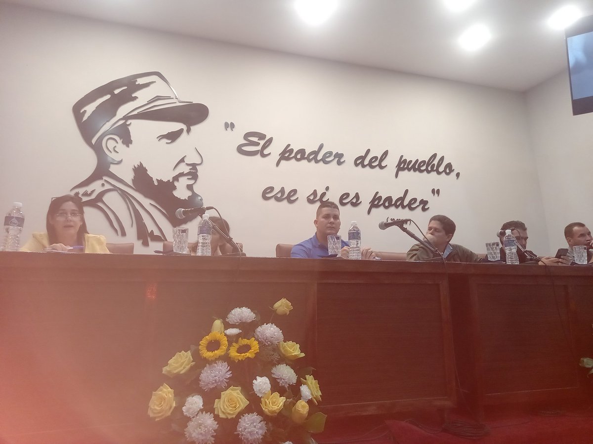 AriatnaCalvo's tweet photo. Realiza la #EmpresaCorreos en #PinardelRío su Asamblea de Balance Del Trabajo 2024.
#VamosPorMás https://t.co/ydHHxzqt4f