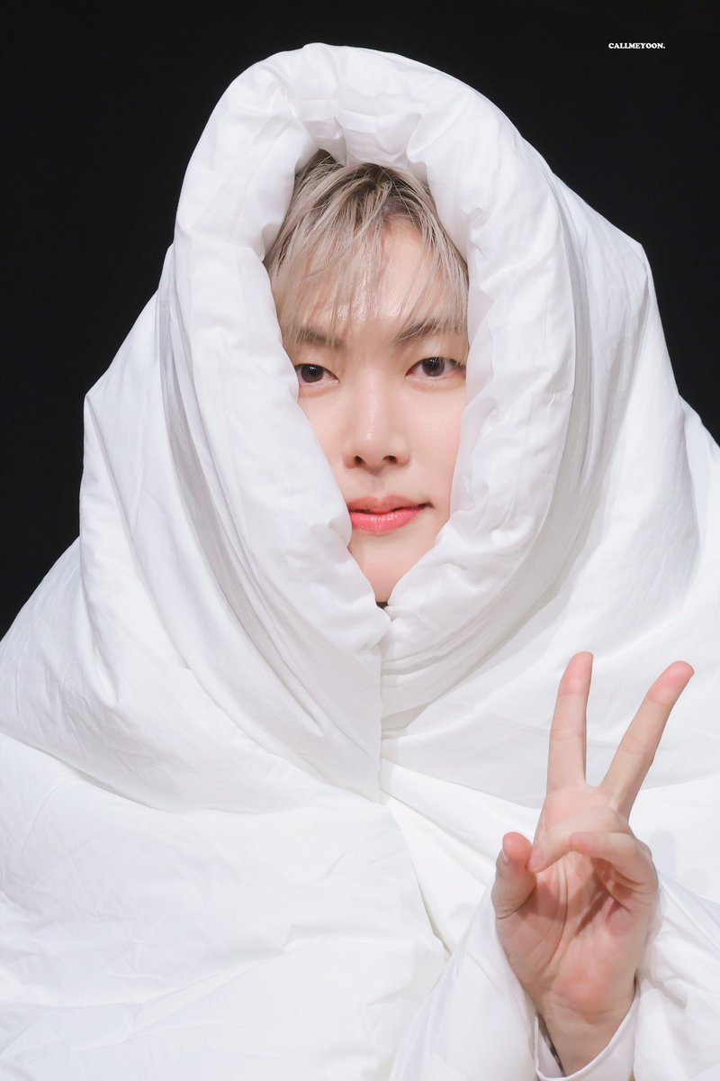 CALLMEYOON0809's tweet photo. 🐣 240120 🐣

🌟 시그팬싸 🌟 ［ HQ ］

@SF9official
 #SF9 #에스에프나인 
#이재윤 #JAEYOON #재윤 #ジェユン https://t.co/jNFMdVnGVO