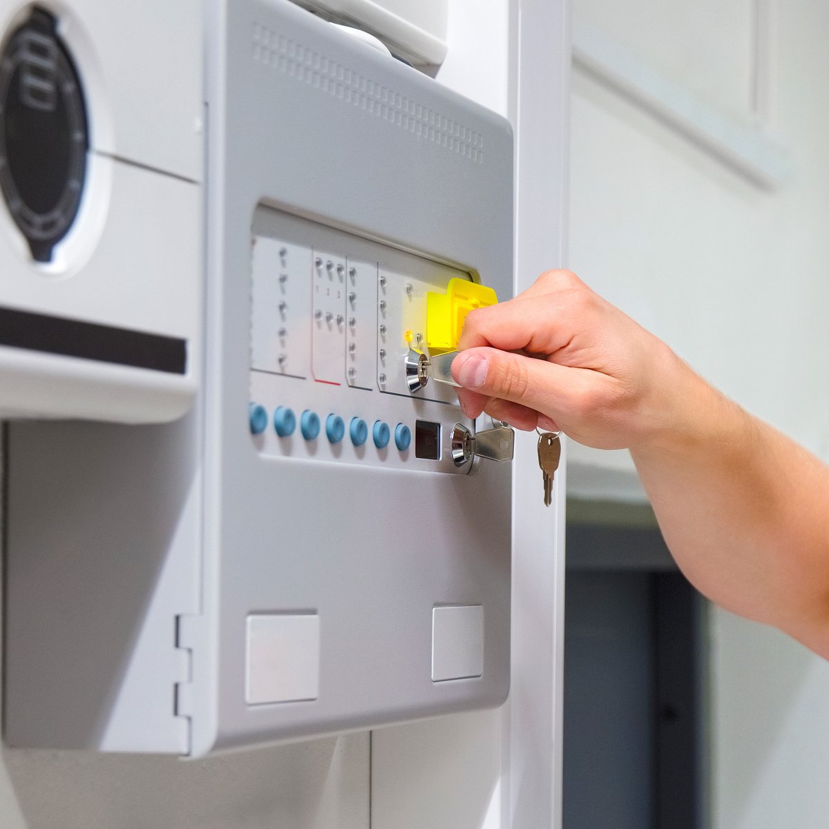 nj_act's tweet image. New Year, New Safety Goals! 🏢✅

A new year is the perfect time to prioritize fire safety! Regular fire alarm inspections ensure your system is functioning properly and compliant with safety codes—because in an emergency, there’s no room for failure.
#ProtectionForLife