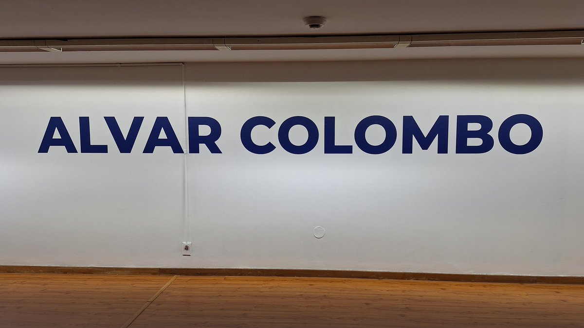 MuseoMNAV's tweet photo. Los invitamos a visitar la exposición "Alvar Colombo: homenaje a un maestro ceramista" que se exhibe en el @MuseoMNAV
La muestra se podrá visitar hasta el domingo 9 de febrero.
#MEC #DNC #MNAV #INAV #AlvarColombo @MEC_Uruguay @CulturaMEC @MuseosUruguay @Udelaruy @idpaysandu https://t.co/TQCwGqEU8q