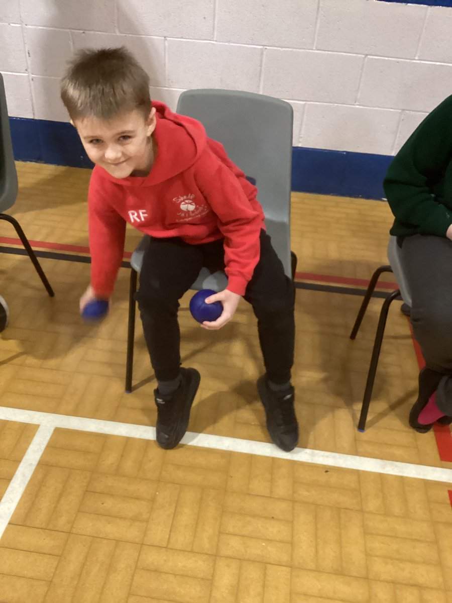 j_shelf's tweet photo. #bocciawinners
#School games organisers
Well done to our boys who played in the SGO Boccia event today at Hipperholme Grammar School, they played really well and got 1st place. Great teamwork! https://t.co/GTBWKqyxAd