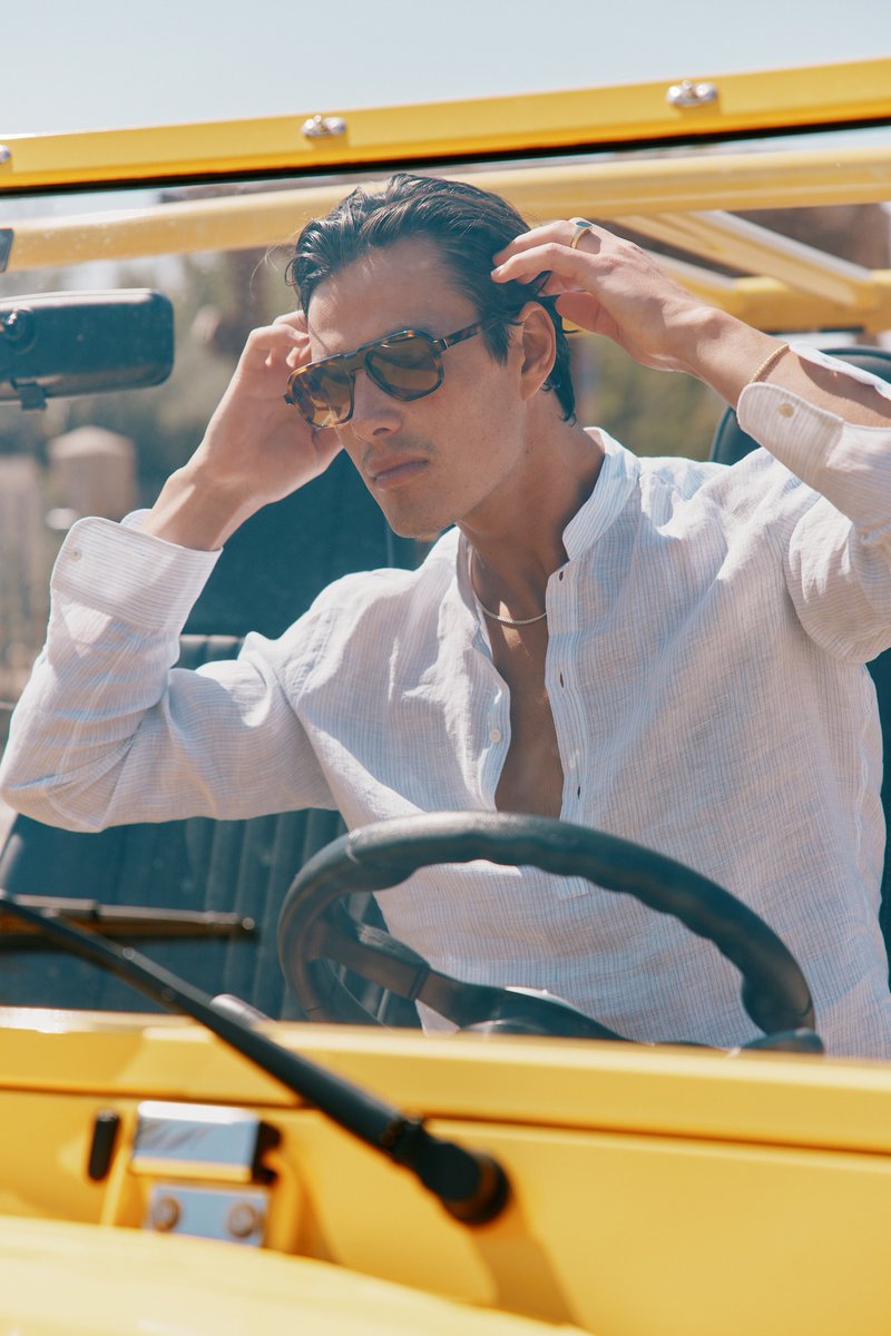 Checking the review hits better when the beach is also in the background... ⛱️

📸: Adam Fussell

#MOKE #LivingTheDream #Since1964 #Adventure #Explore #BeachBuggy #Beach #Sea #Summer #SOF #France #Suncar