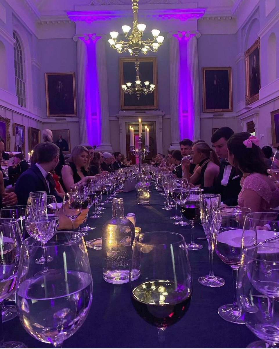 Óstaí an Rí | King’s Inns tweet media