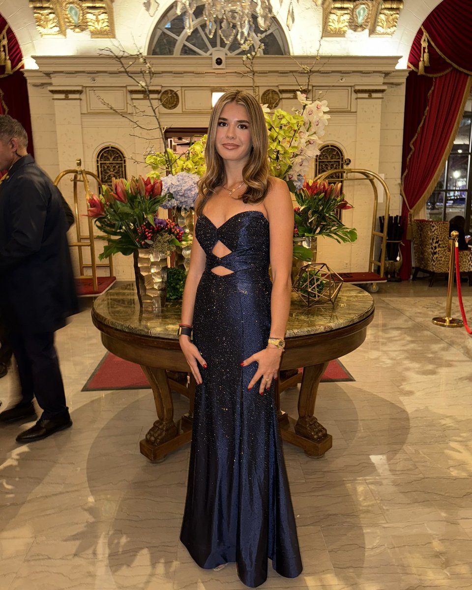 Last night’s look!