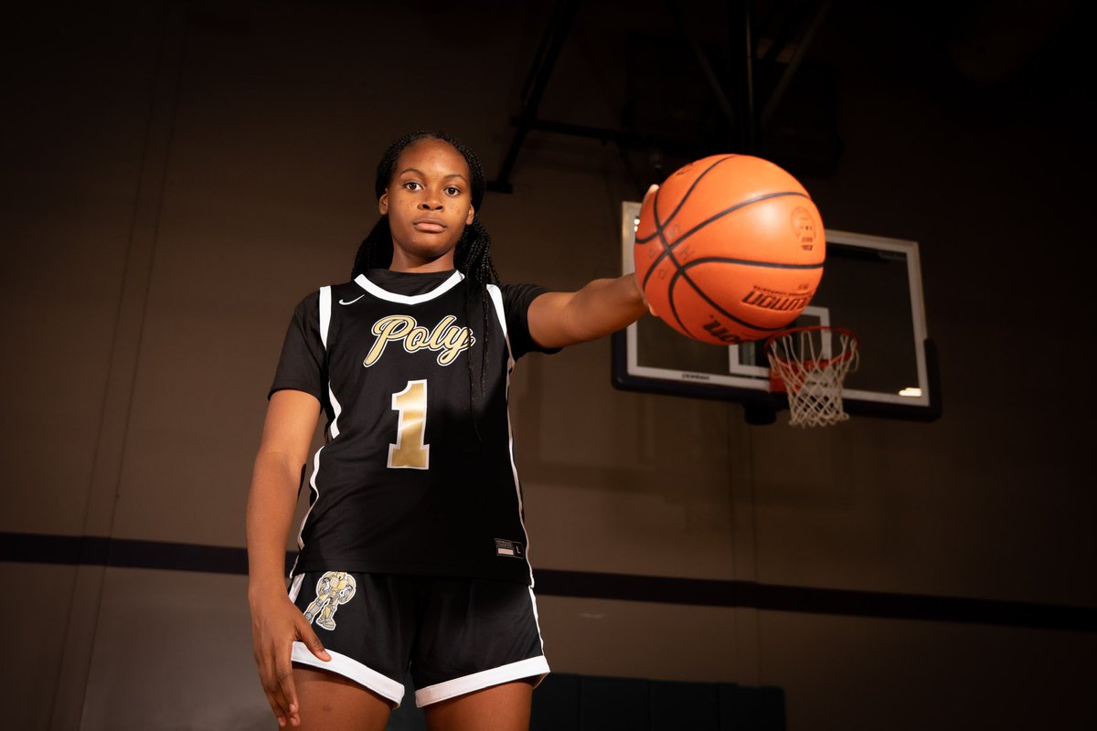 hank π°π· (@brian_haenchen) on Twitter photo πβοΈ: <a href="/aniyahant_/">Aniyah Anthony</a>, <a href="/TriWestGBB/">Tri-West Girls Bball</a>; <a href="/EllaBobe02/">Ella Bobe</a> & Delaynie Coomes, <a href="/skathletics/">skathletics</a>; <a href="/mylee_boling/">Mylee Boling</a>, <a href="/BG_Lady_Hornets/">BG LADY HORNETS HOOPS</a>; Te'Asia Briscoe, <a href="/PPHSGIRLSBBALL/">Purdue Polytechnic High School EW Girls Basketball</a>; <a href="/CrosierHadley/">Hadley Crosier</a>, <a href="/LanesvilleGBB/">Lanesville Girl's Basketball</a>; <a href="/fouts_lola/">lola fouts</a>, <a href="/scsd2athletics/">Scottsburg Athletics</a>.
π³οΈ: indystar.com/story/sports/hβ¦ πβοΈ: <a href="/aniyahant_/">Aniyah Anthony</a>, <a href="/TriWestGBB/">Tri-West Girls Bball</a>; <a href="/EllaBobe02/">Ella Bobe</a> & Delaynie Coomes, <a href="/skathletics/">skathletics</a>; <a href="/mylee_boling/">Mylee Boling</a>, <a href="/BG_Lady_Hornets/">BG LADY HORNETS HOOPS</a>; Te'Asia Briscoe, <a href="/PPHSGIRLSBBALL/">Purdue Polytechnic High School EW Girls Basketball</a>; <a href="/CrosierHadley/">Hadley Crosier</a>, <a href="/LanesvilleGBB/">Lanesville Girl's Basketball</a>; <a href="/fouts_lola/">lola fouts</a>, <a href="/scsd2athletics/">Scottsburg Athletics</a>.
π³οΈ: indystar.com/story/sports/hβ¦