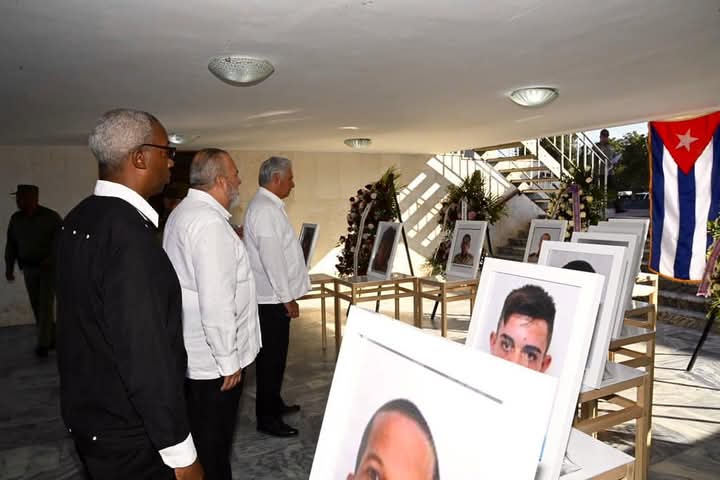 MMarreroCruz's tweet photo. #CubaHonra https://t.co/Lv25jZbfwE