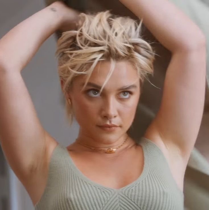 Monzo Celebs ~ fan account tweet media