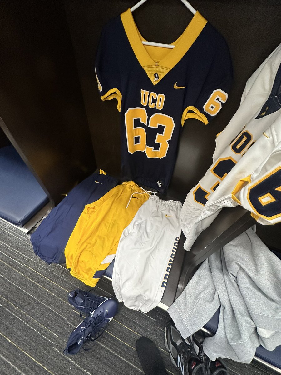 Demondre Tasby ll (@d_tasby13) on Twitter photo I had a great official visit at <a href="/ucobronchofb/">UCO Football</a> !!!! Canβt wait to get to work in June #RollChos <a href="/JarrenHightower/">Coach Hightower</a> <a href="/CoachWhiteDB1/">Coach White</a> I had a great official visit at <a href="/ucobronchofb/">UCO Football</a> !!!! Canβt wait to get to work in June #RollChos <a href="/JarrenHightower/">Coach Hightower</a> <a href="/CoachWhiteDB1/">Coach White</a>