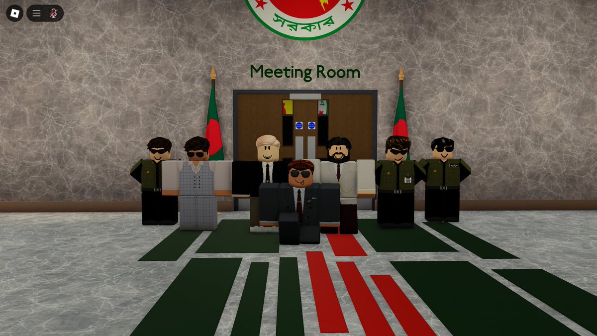 pmobdrx's tweet photo. The Hon'ble PM hosted a successful Public Forum at the DC office today, organized by the PMO.Key issues were discussed, and potential solutions explored.The PM emphasized the importance of continued public engagement and expressed interest in hosting similar events in the future. https://t.co/J5lsZ6emFc