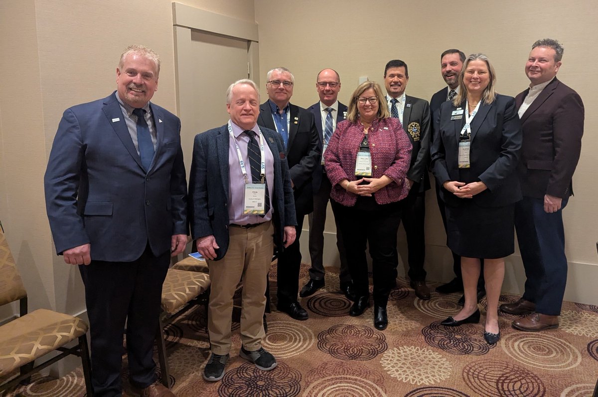 Thank you @LisaThompsonMPP for meeting with the WOWC at #ROMA2025. We appreciate your commitment to working together to address the unique challenges facing rural communities in Western Ontario! #OnMuni #Onpoli