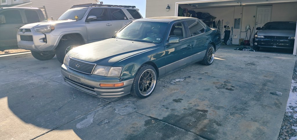 Part of my weekend project, got the new wheels and tires on the lexus. Really love how they came out 🦁
