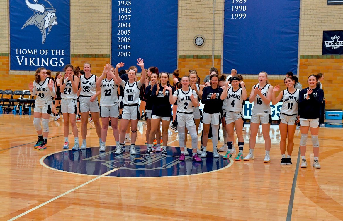 Some of our favorite smiles caught on camera 📸😁

Join us this Wednesday, January 22nd, at 5:30 PM as we shine a light on mental health for our ‘The Hidden Opponent’ game!!

Smiling is easier when we know we aren’t alone— together we can end the stigma around mental health. 💚