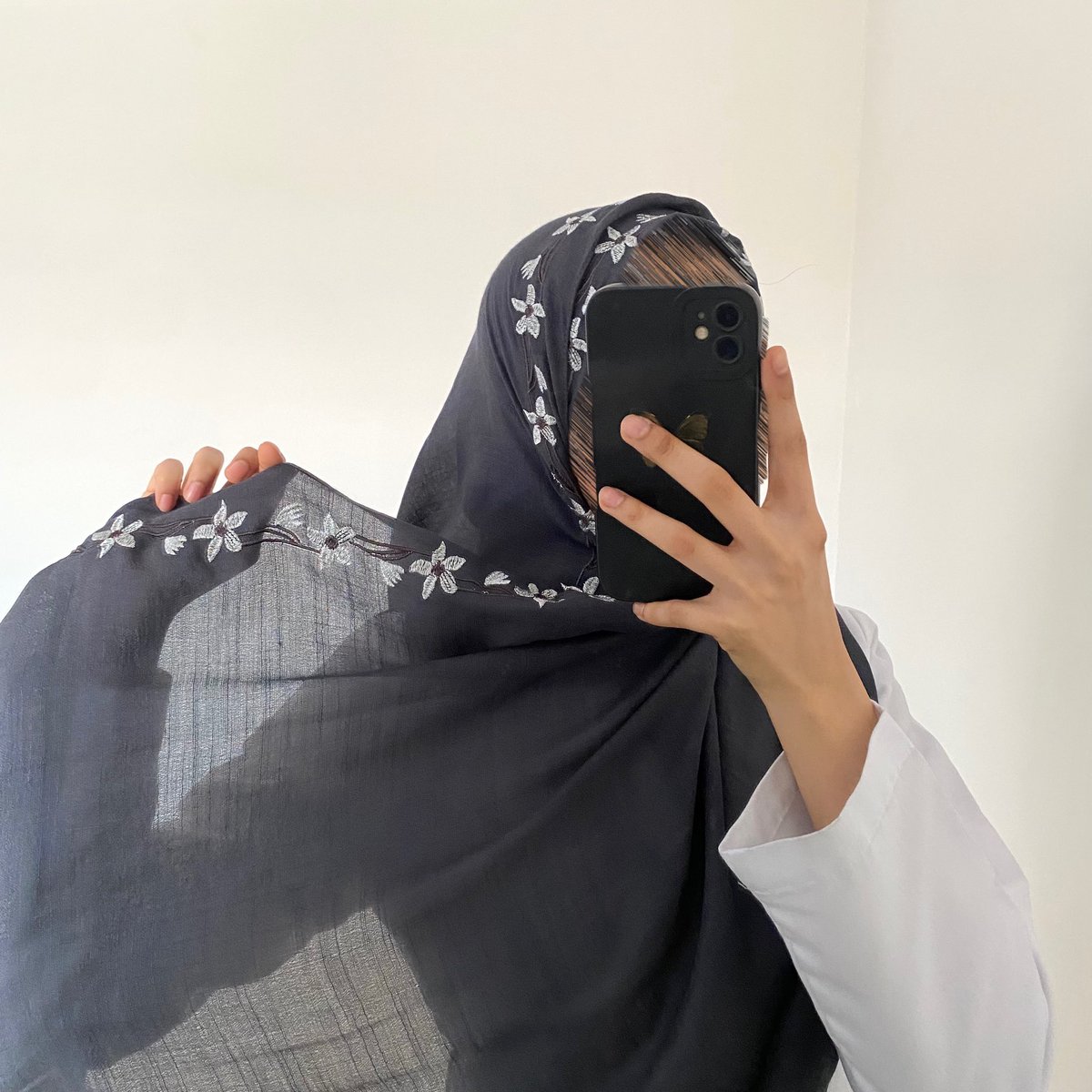 scarf_storee's tweet photo. طرحة حور لينن ب٣٥﷼
باقي الالوان على الموقع https://t.co/oBjOgwdRri
