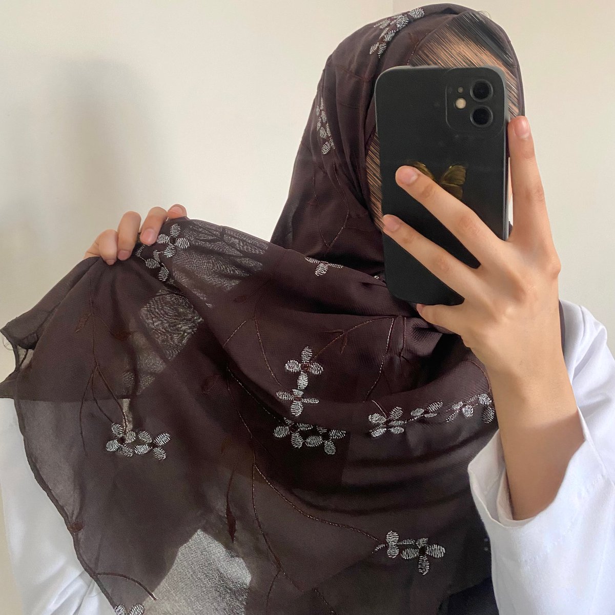 scarf_storee's tweet photo. طرحة ماريا ليزر ب٣٥﷼ https://t.co/Pgg8U0tjxC