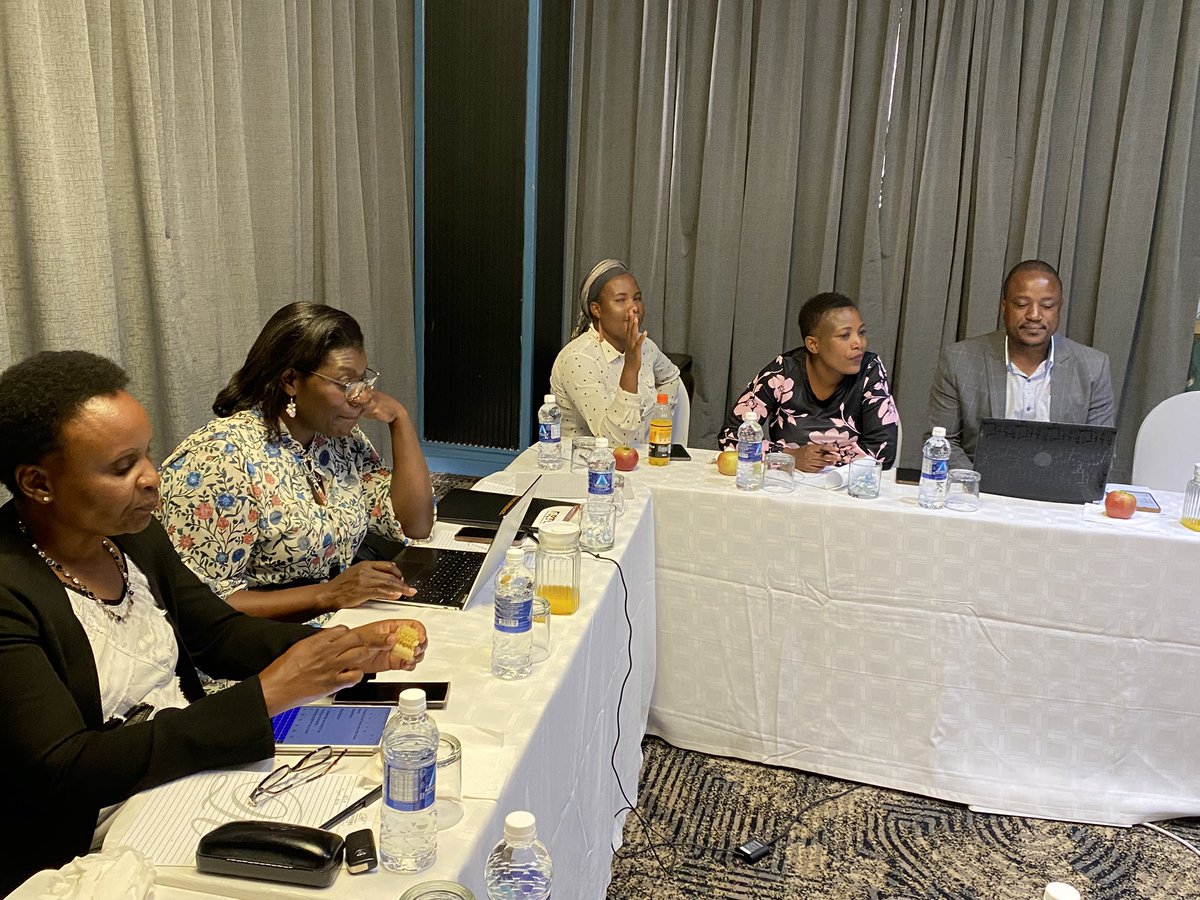 Powerful moment! Survivors of #HT applauds the collaborative work of <a href="/buseonline1/">Bindura University of Science Education</a> &amp; <a href="/UoNSociology/">UoNSociology</a> at the Center For Combating Human Trafficking. They recommend beading as a therapeutic tool against emotional trauma in their healing journey. #SurvivorVoices #BeadingForHealing