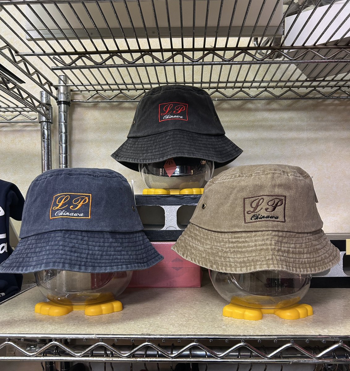 Lapiins's tweet photo. LP Okinawaウォッシュデニムバケットハット🌺

web shop
https://t.co/LIsxFTiOM6

https://t.co/TM97g6PpZ2

#ラピンス #ファッション #沖縄
#Lapiins #fashion #okinawa https://t.co/QvYm6aXdvI