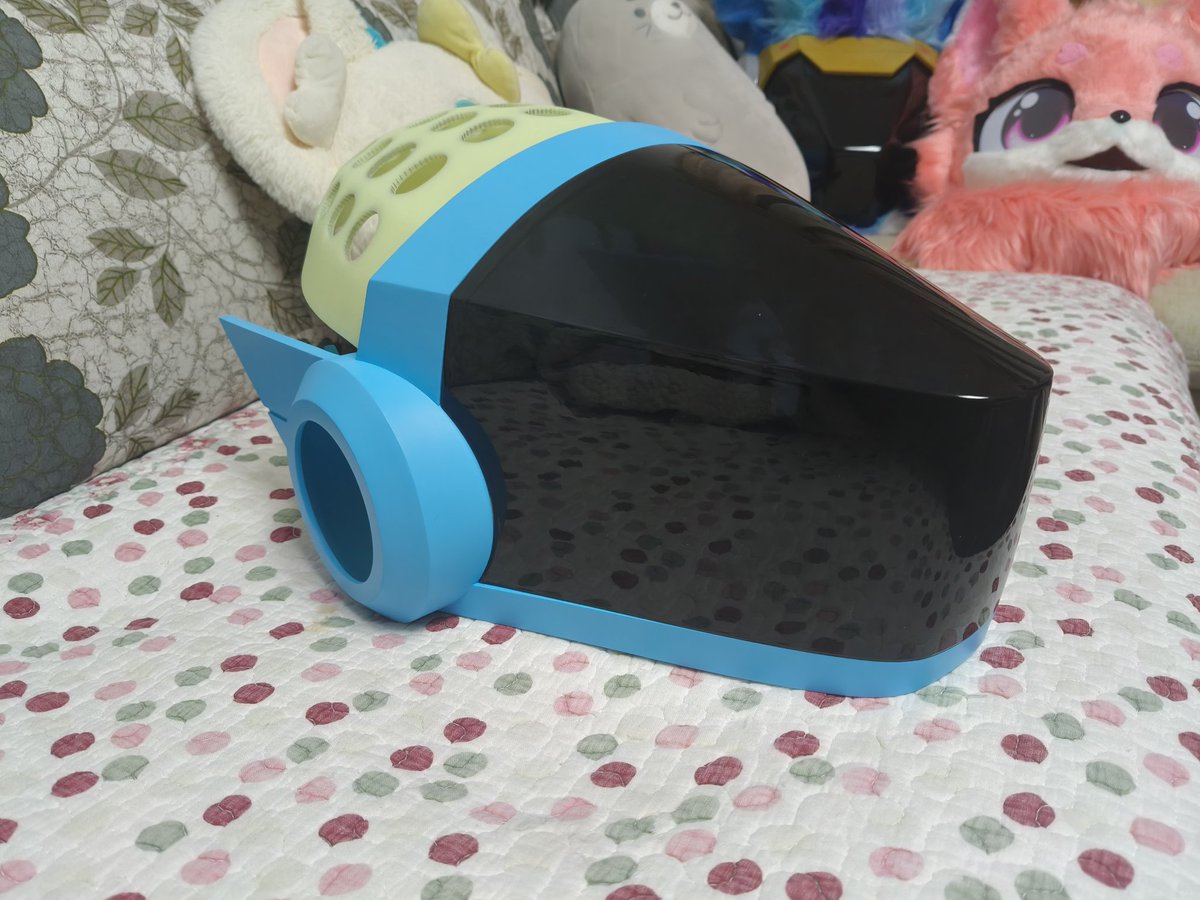 Ruby_protogen's tweet photo. The first base
#fursuit #fursuitmaker #fursuithead #fursuitcommission #rubyprotogenstudio #protogen #protogens #protogenfursuits #protogenfursuit #protogenfursuit #protogenhead #birdprotogen https://t.co/uyAkyHoGO3