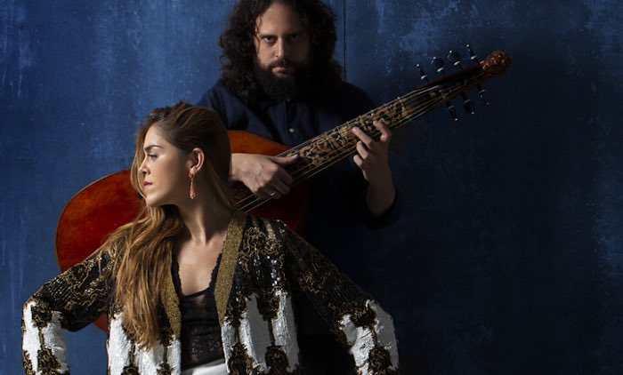 WebLaFlamenca's tweet photo. En #RevistaLaFlamenca puedes encontrar los primeros datos sobre artistas confirmados que estarán presente en la 44° @guitarracordoba
https://t.co/mJjA9Hz51A
#flamenco #arte #cultura #FlamencoCórdoba #CórdobaFlamenco #GuitarraFlamenca #FestivalGuitarraCórdoba #GuitarFest https://t.co/2qTaXtYWje