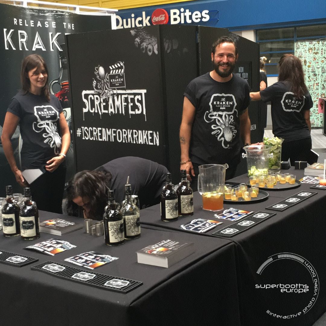 SuperBEuro's tweet photo. 🦑📸 Unleash the fun with the Kraken Screambooth! Step into this scream-activated photo booth, roar your loudest, &amp; capture epic moments with Kraken Rum’s iconic branding. 

Perfect for festivals, parties &amp; events!https://t.co/bSqpeimGij
📧hello@superboothseurope.com

#superbooth https://t.co/Y1XivJCiOu