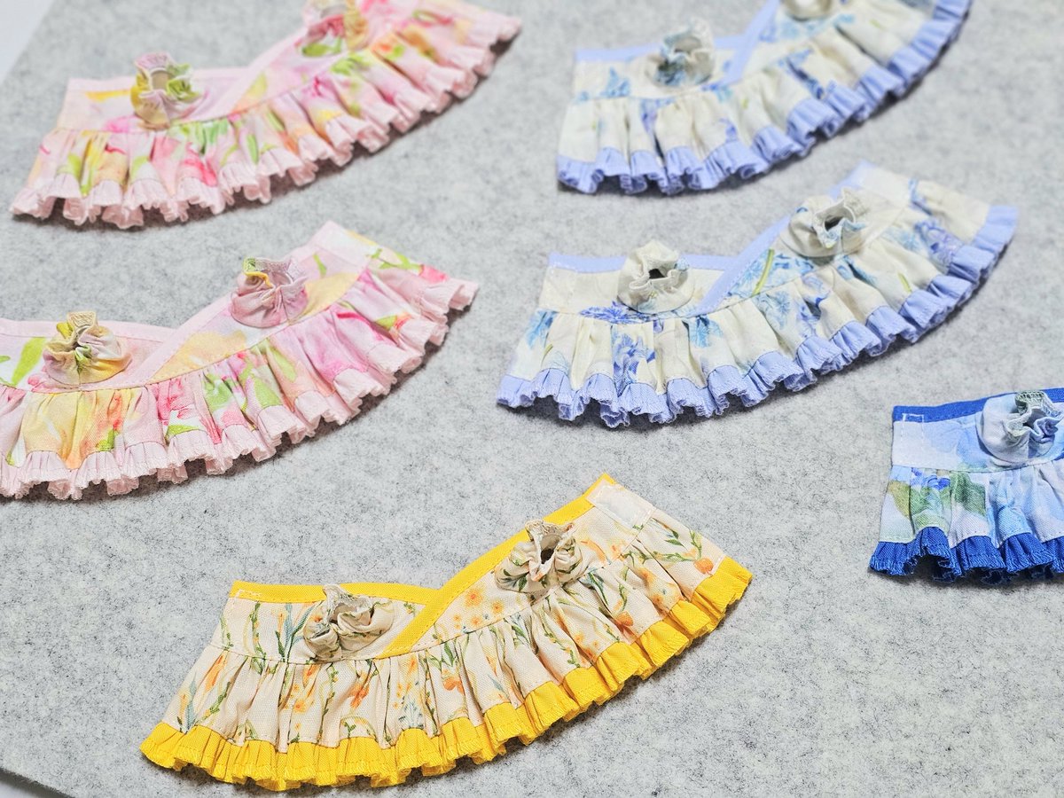 🧸배송출발 안내🧸

오래 기다려주신 프릴한복시리즈 재판주문건 오늘 우체국택배로 출발했습니다🚚

📦 택배상자 오픈시 칼 사용 주의,
📹 누락 및 불량을 대비해 택배상자 오픈전부터 꼭‼️ 동영상 촬영 부탁드려요🧸