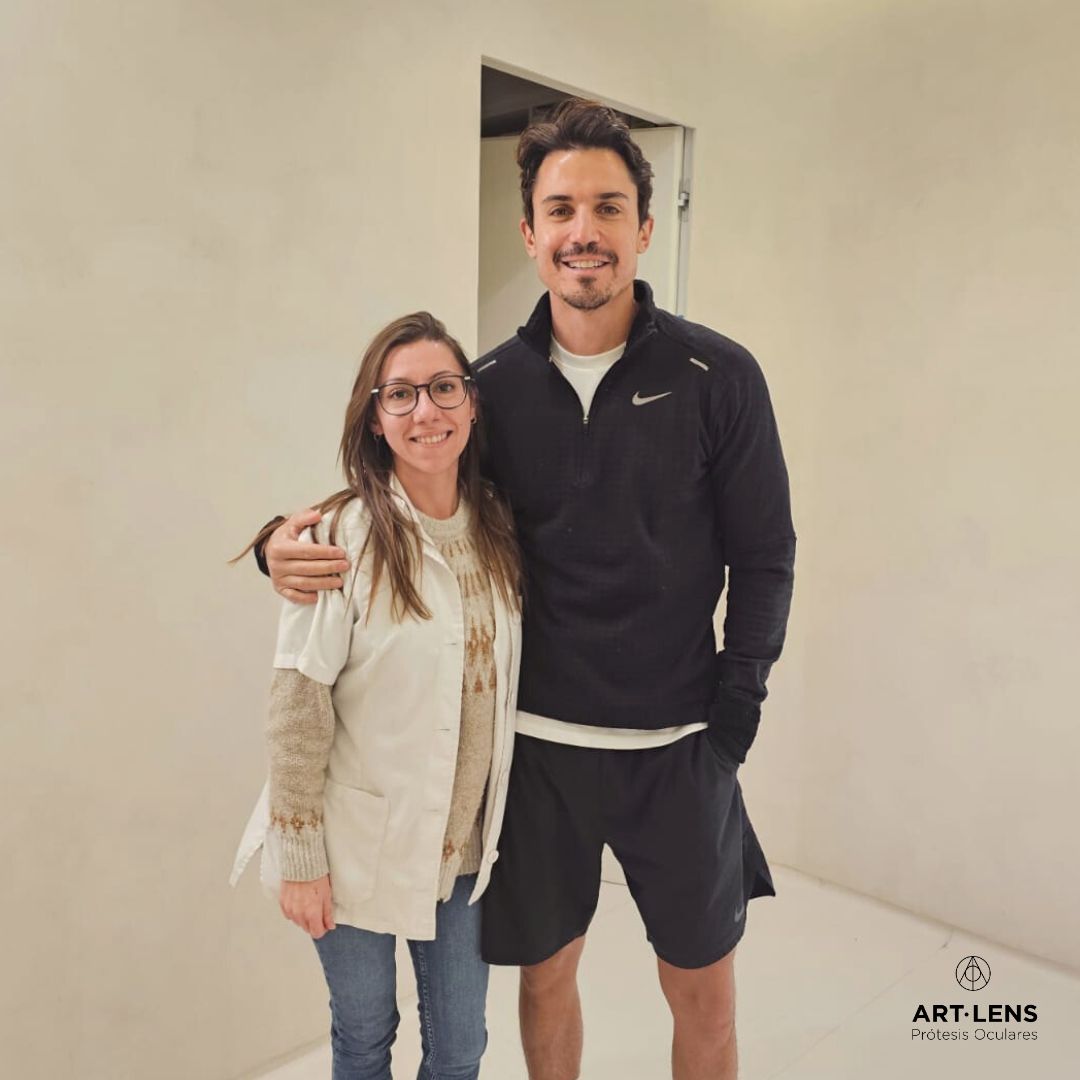 ArtLensBcn's tweet photo. Estamos muy contentos de comunicar que el actor Alex González, se ha visitado con nosotros para realizar unas lentes de contacto especiales para un rodaje⭐🎬 #Barcelona #AtenciónPersonalizada #CompromisoArtLens #CuidamosTuVisión https://t.co/GzpdgtCxZL