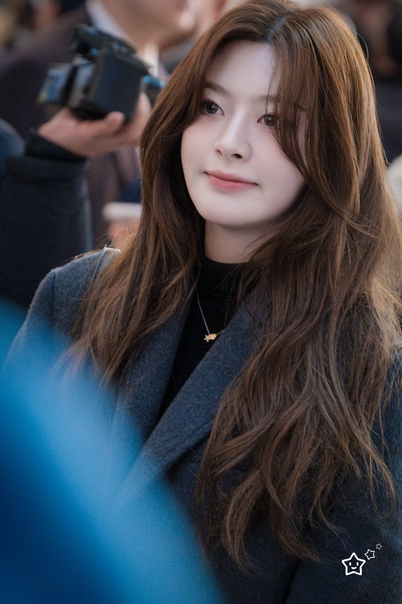 250118 ICN 출국 HQ
❄️겨울공주 두번째
#세은 #Seeun #윤세은 #princesseun  
#스테이씨 #stayc