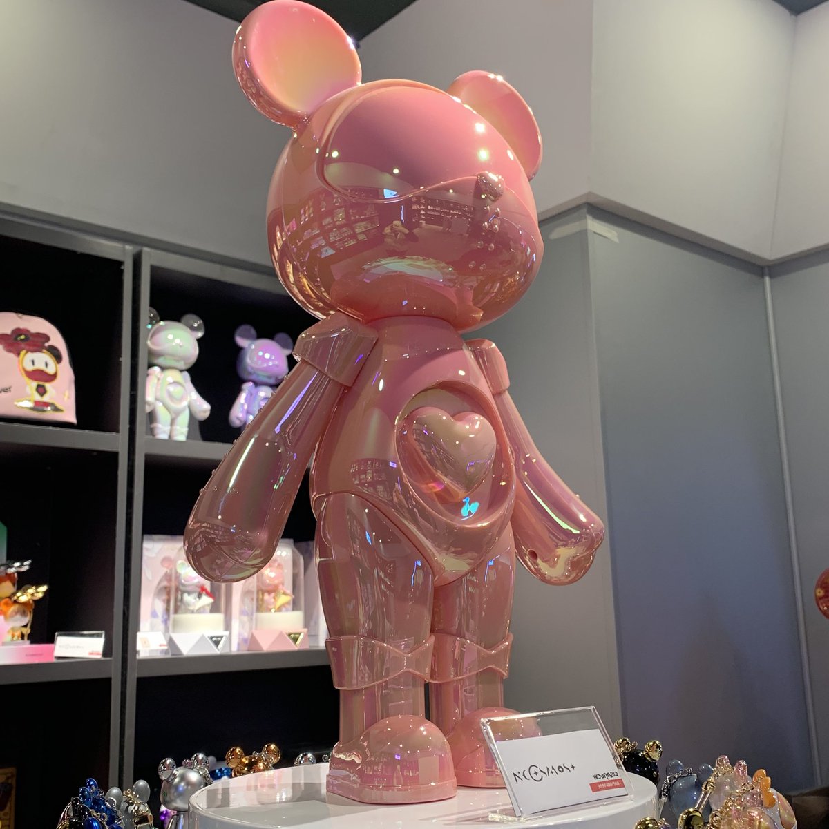 87pers's tweet image. #cosmosbear
#spacetimecube
#seaconbangkae