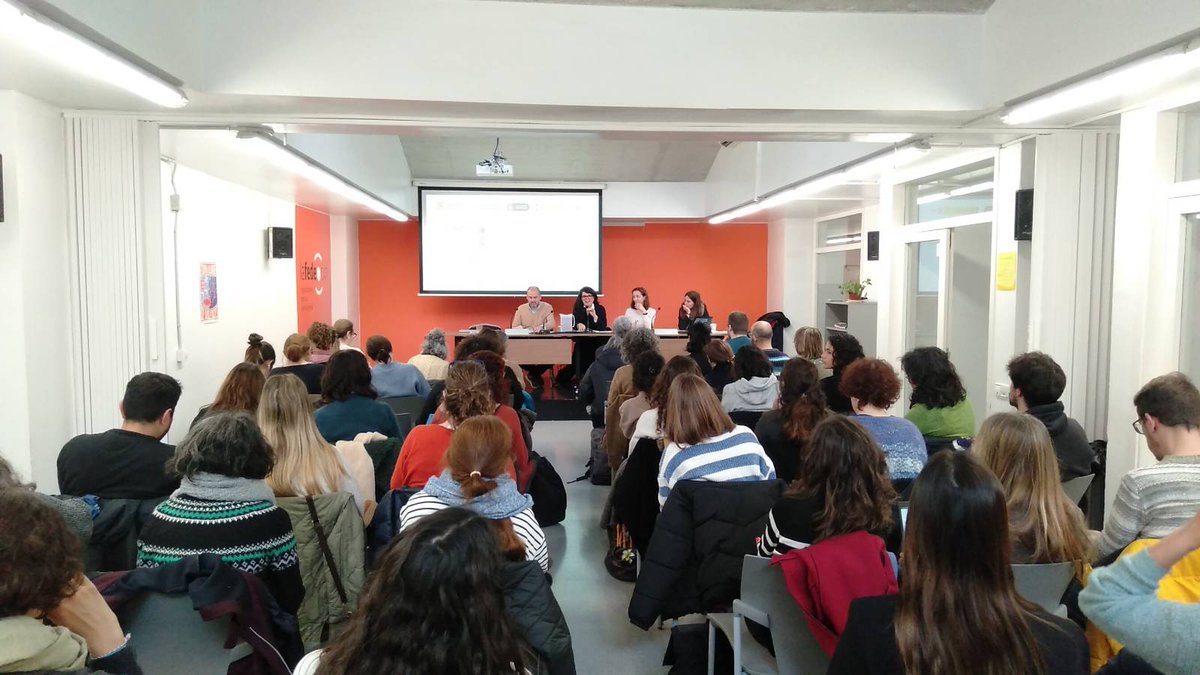 Avui presentació a la nostra seu dels Indicadors de Rendició de Comptes de la cooperació espanyola. Agraïm l'esforç de les administracions per posar-se d'acord en les demandes que ens faran. Una mesura en la línia d'harmonització que reclamem 👌🏽👌🏽