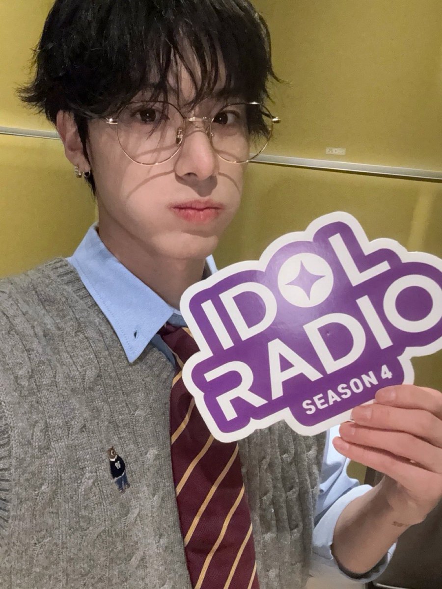 idolradiokorea's tweet photo. 아이돌 라디오4 #ep90_더보이즈 에릭 스트리밍 방송이 시작됐습니다

💖⚾️ 에릭의 DJ 데뷔전 함께해 주세요 ⚾️💖

📲 MBC RADIO 공식 Youtube 채널에서 라이브 스트리밍
https://t.co/LSEsLiMpHu

#MBC #IDOLRADIO #아이돌라디오 #THEBOYZ #더보이즈 #에릭 #ERIC

@THEBOYZ_officl https://t.co/ozmQCmKKmp