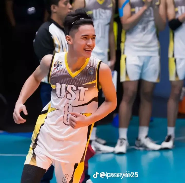 His first love🏐

#JasDy | #DylanYturralde