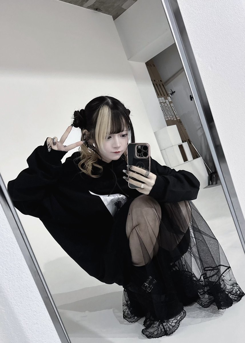 KINGLYMASKさんとのコラボ チェックして頂けましたか？👶🏻✌🏻🎀 黒は