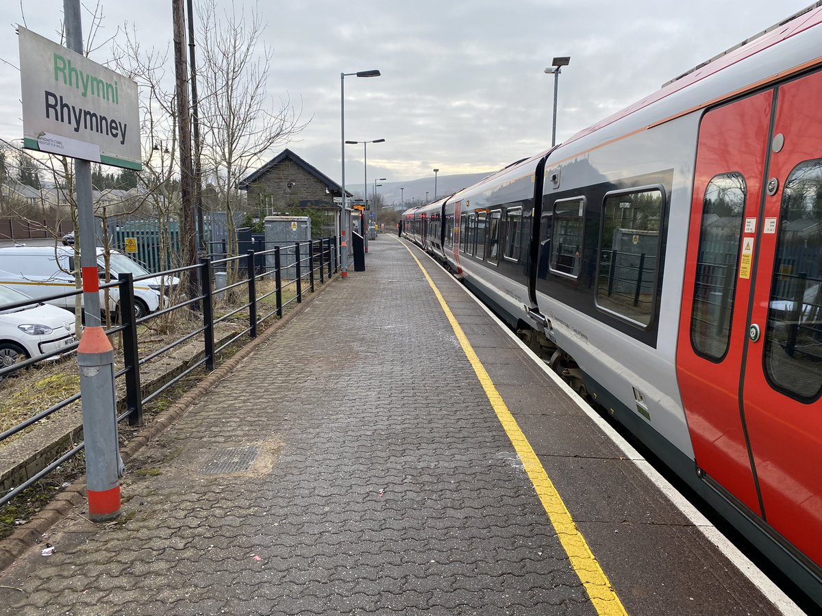 loypass_SCCar's tweet image. 🚉 Cardiff &amp;amp; Valleys pass in hand, 9:30 am, weekday service - let’s go, go, go!!

✅ Bargoed
✅ Rhymney
✅ Brithdir
✅ Tir-Phil
@tfwrail #class231 #class150
