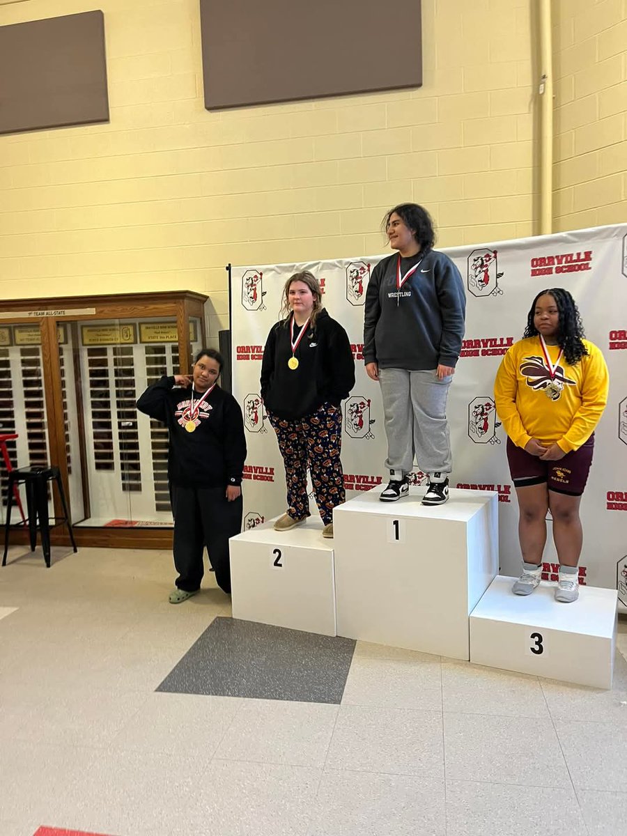 NHSGirlsWrestle's tweet image. * 140# Miyah Makoski - 2nd Place
* 190# Tamrah Szucs - 3rd Place
* 235# Layla Simmons - 4th Place

#InvaderStrong #Champs #PCSD