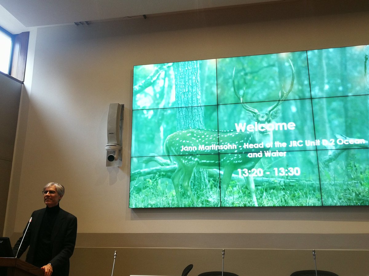 EU_Aliens's tweet photo. Jann Martinsohn opening the works of the joint kick off meeting #Guardias and #Onestop Horizon Europe projects  on #InvasiveAlienSpecies in marine and terrestri al environment, at JRC Ispra, Italy. https://t.co/egQJ5IAGPE