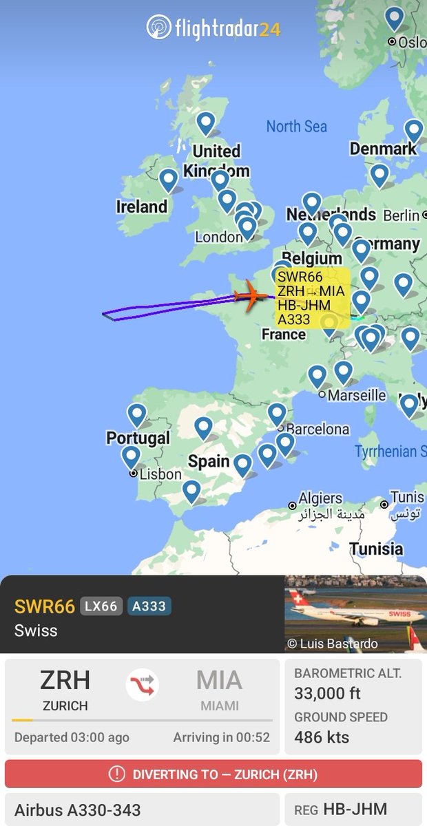 Turbinetraveler's tweet photo. Passengers onboard Swiss Airbus A330-343 (HB-JHM) flight #LX66/ #SWR66 from Zurich will not be landing at Miami International Airport as scheduled.
A330 has made a U-Turn ↪️ over the Atlantic ocean, currently returning to Zurich(ZRH).
The reason is unknown. https://t.co/K88klf7gIT