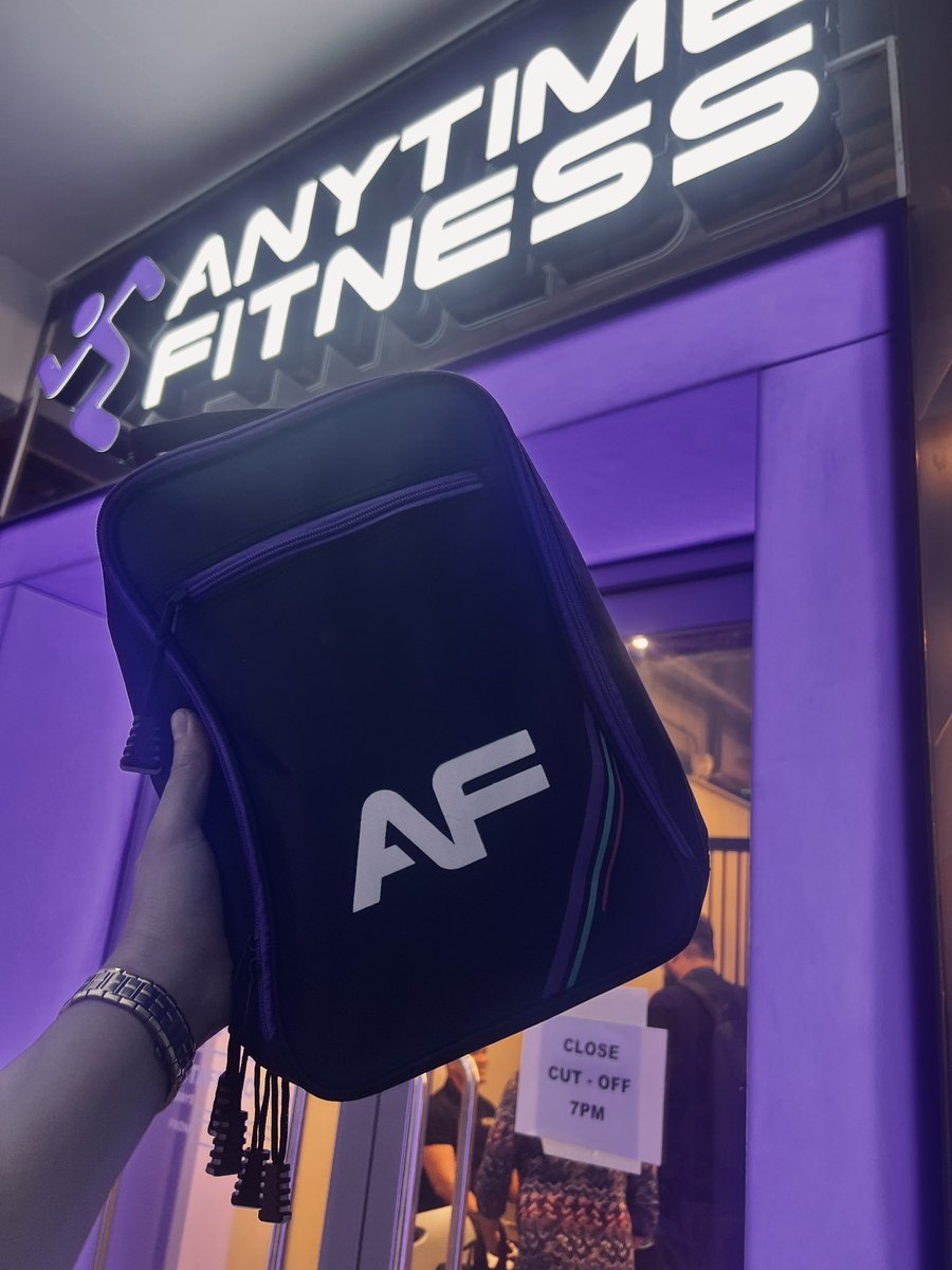 dcarpi45's tweet photo. Simulan na natin ang lokohan ng sarili 😁

#weh? 😁
#anytimefitness https://t.co/oshKLOA5I2