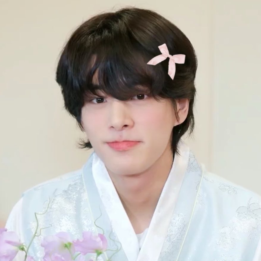 nongjakekub's tweet photo. 😭🤏🏻 https://t.co/EZ4dk7rtbp