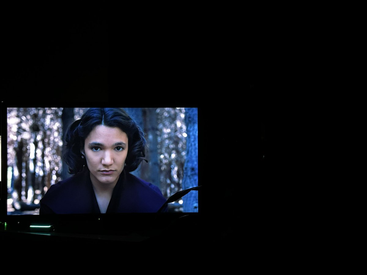 今晚一起看了影片Operation Finale《最终行动》。好看，推荐。
该片根据历史真实事件改编，讲述了以色列情报机关摩萨德潜入阿根廷，秘密追捕纳粹德国高官死刑执行者阿道夫·艾希曼的故事。 https://t.co/Tg9yhBFoTX