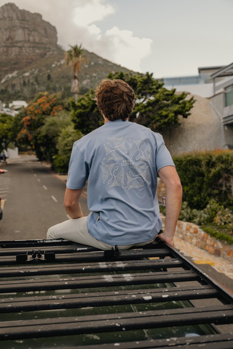 deetzblom's tweet photo. Nature loves courage 🪽

📷 - @robintimmie
👕 - @hangeleven
🌐 - @icegenetics

#photoshoot #photography #capetown #model #fashion #mensfashion #fashionphotography #lifestyle #summer #spring #beach #travel #mountain #cinematic https://t.co/o8QHXHz8K6