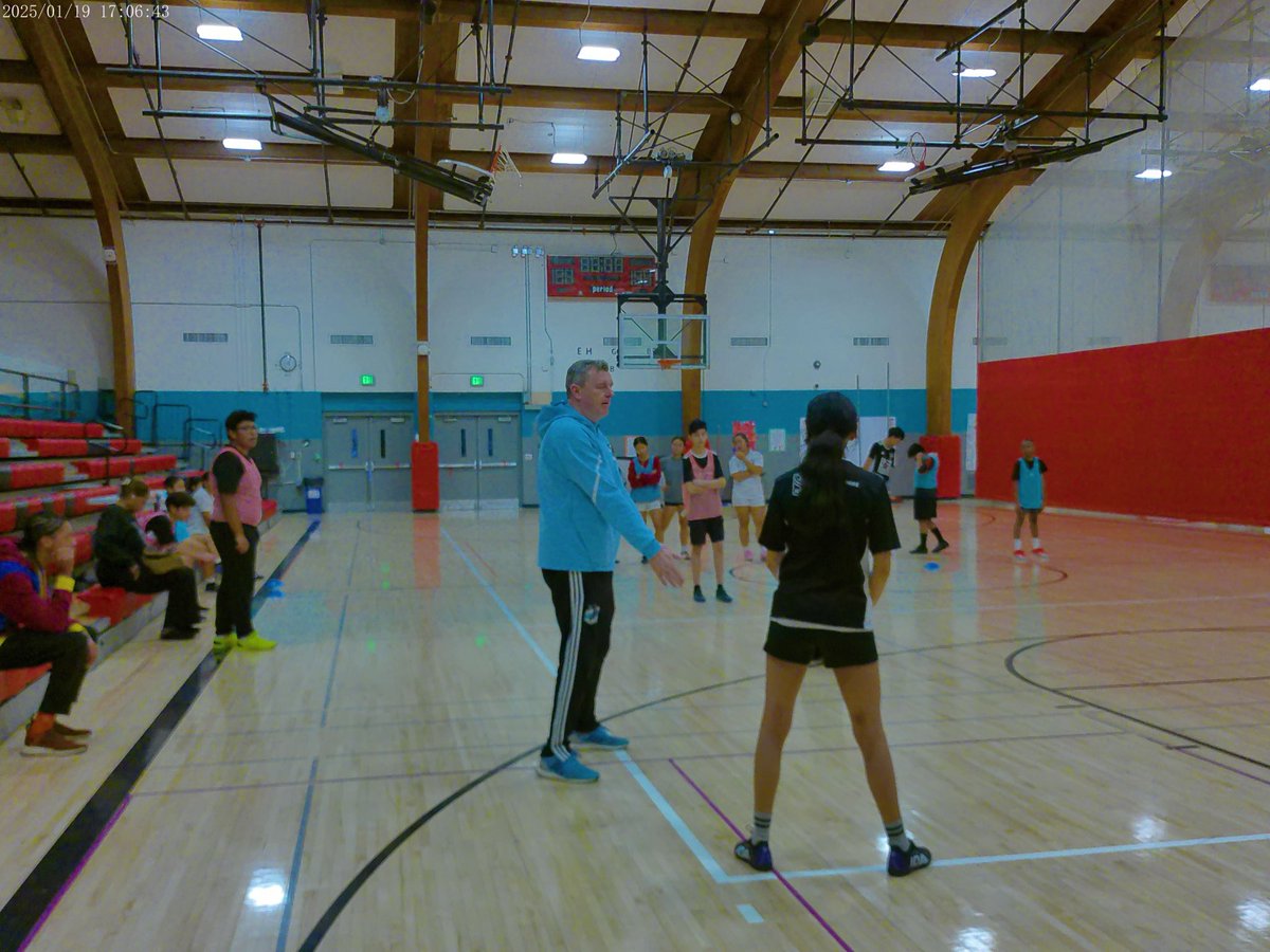 TCSolFutsal's tweet photo. 🌟 SOL Sundays 5 Recap 🌟
Our youngest & HS groups focused on the transition phase of play , while MNUFC’s Scott Macleod led a dynamic session for the middle group. Thx, Coach Scott!
2 sessions left before #TCwintersolstice 3v3 on 2/17! ⚽
#SOLSundays #TCsolfutsal https://t.co/PgwJ8QVWEk